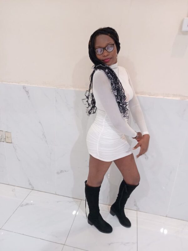 Talia – South African girl Dammam - Image 4