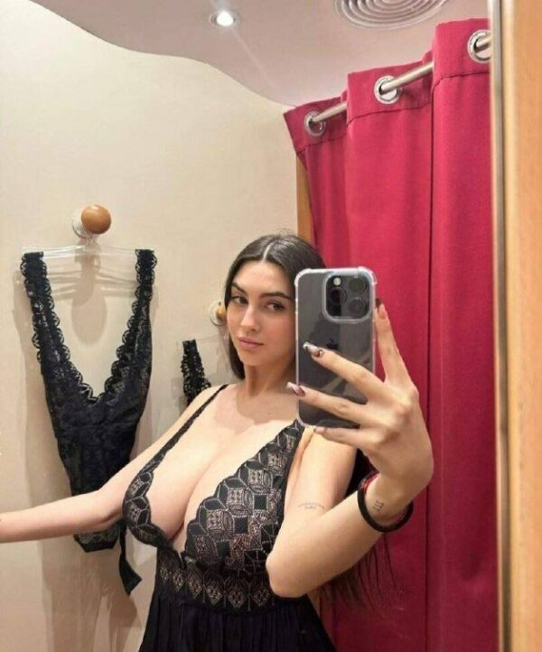 Tessie in Your Town – girl Kuwait - Image 2