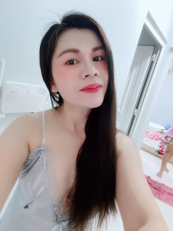 Ticky – Thai escort in Muscat