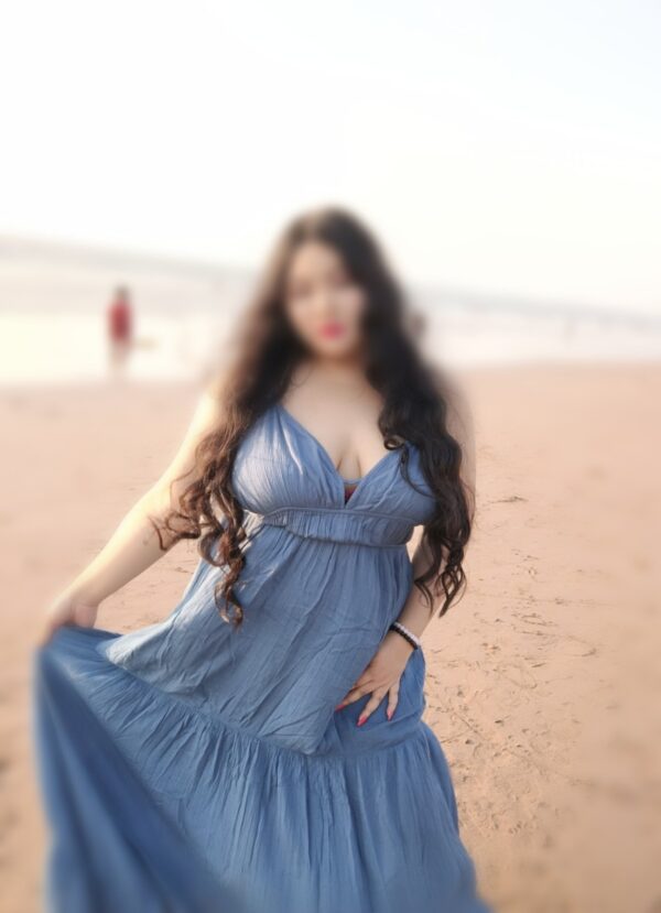 Tina (cam & Real meet) – Indian escort in Mumbai - Image 3