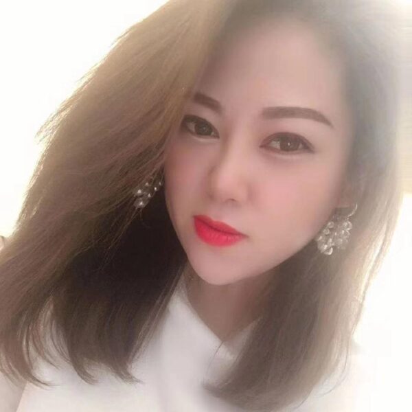 Katelin T – Singaporean girl Khobar - Image 2