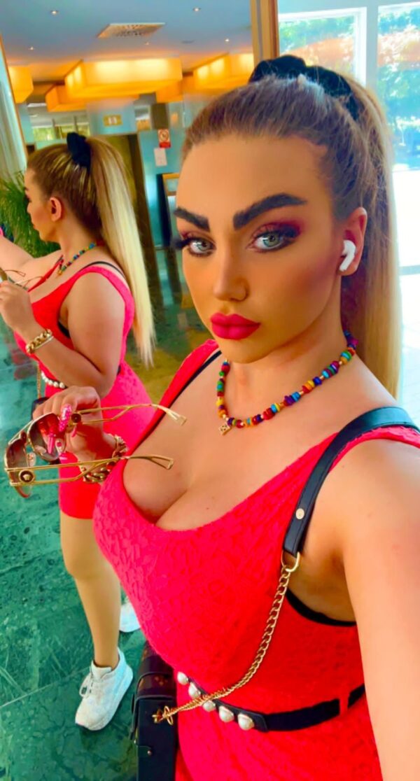 Varde Arab – Lebanese escort in Muscat