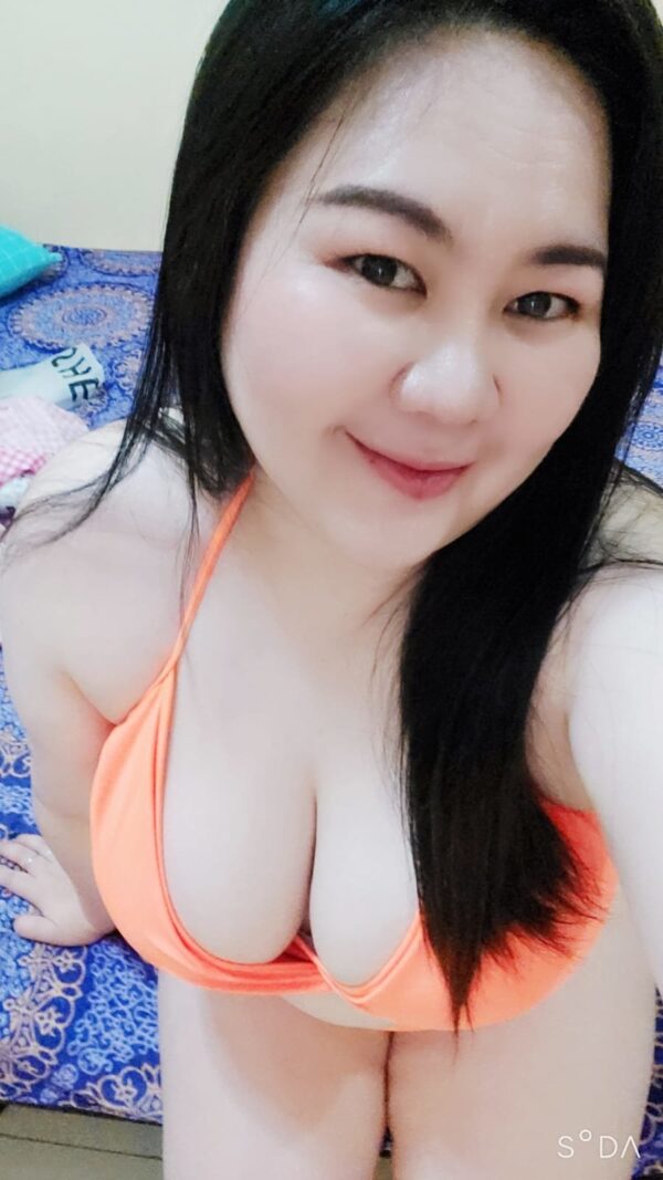 New year – Thai masseuse in Muscat - Image 2