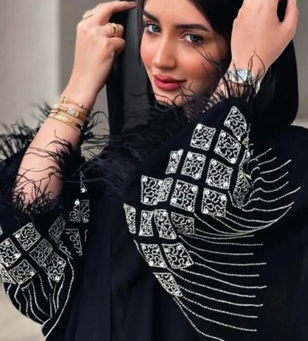 Rasha Arabic VIP Anal – Iraqi escort in Muscat - Image 3