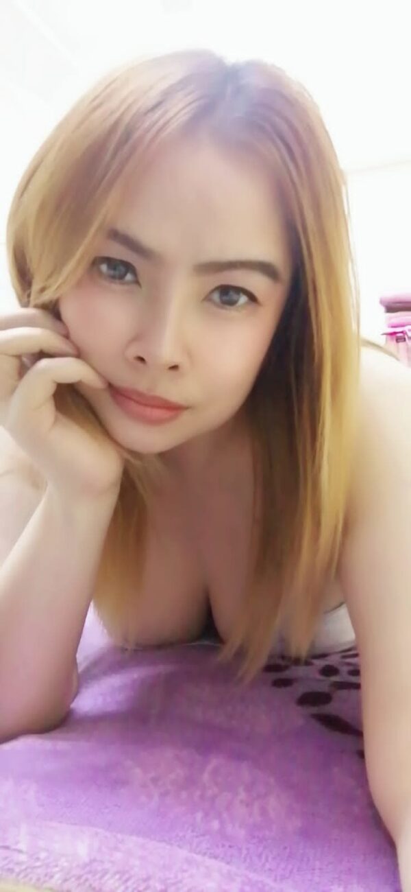 Yaya – Thai masseuse in Muscat - Image 3