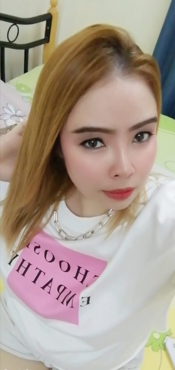 Yaya – Thai masseuse in Muscat - Image 7