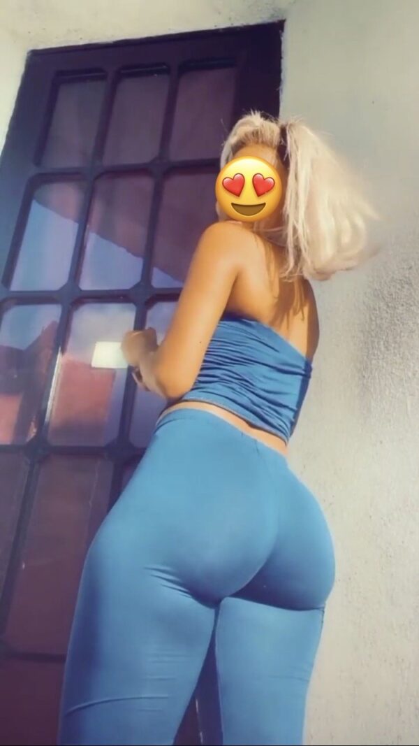 Zeyna – Senegalese girl Dakar