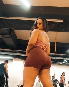 Gloria – Indian escort in Mumbai
